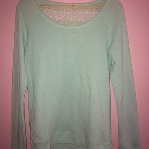 ✨FREE ADD-ON W/ BUNDLE OF 3✨ Lace Back Sweater